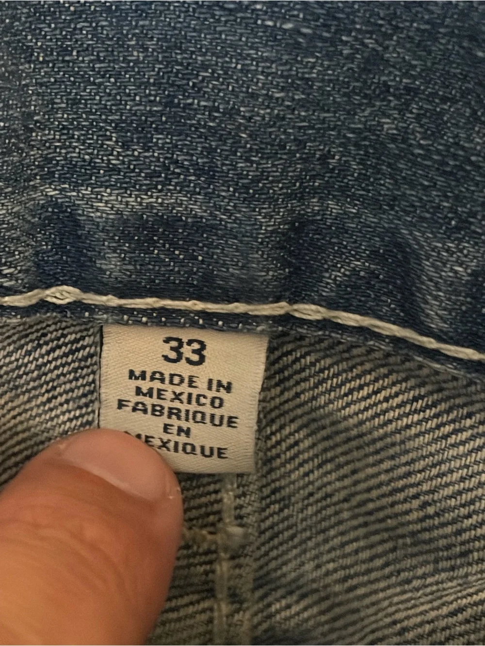 True Religion Men's Blue Bootcut Jeans with Fading waist 33